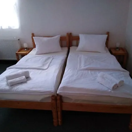 Penzion Holicka 3*